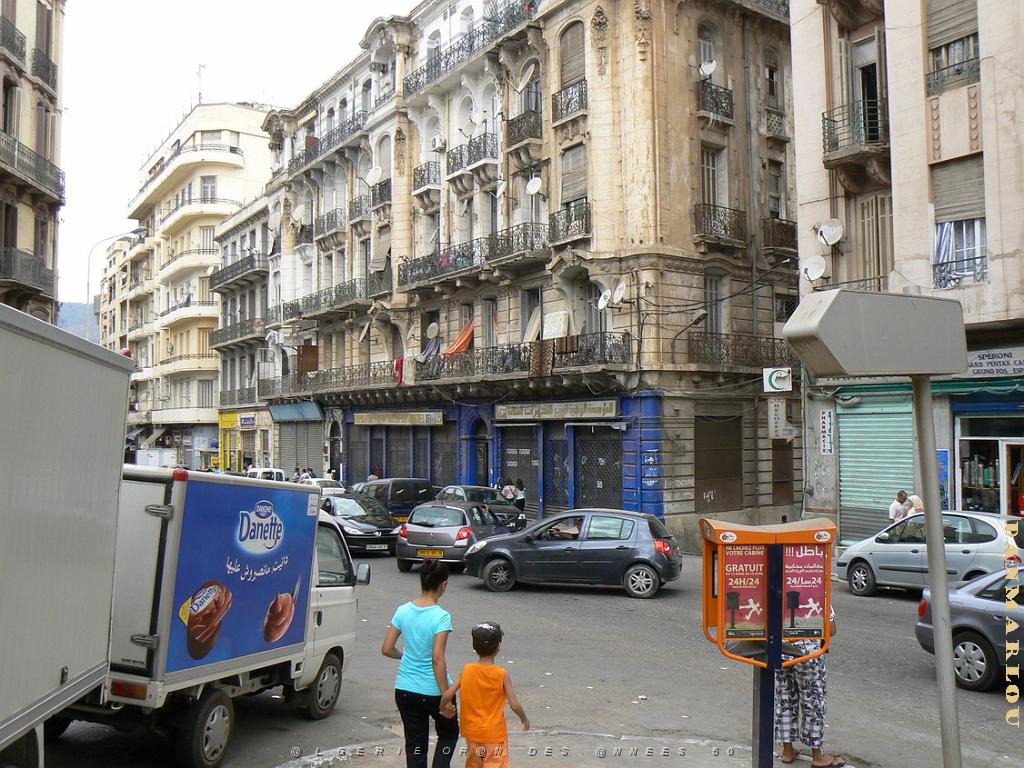 rue de Mostaganem le magasin etablissement Billiard .jpg